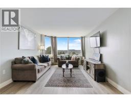 35 GREEN VALLEY Drive UnitNo. 506 - 11