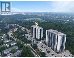 35 GREEN VALLEY Drive UnitNo. 506 - 33