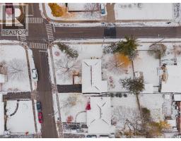 21 CULHAM Drive - 27