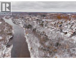 21 CULHAM Drive - 31