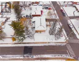 21 CULHAM Drive - 38