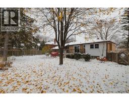 21 CULHAM Drive - 42