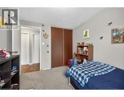 49 PEEL Street E UnitNo. 26 - 22