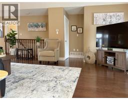 108 WILLOWDALE Crescent - 10