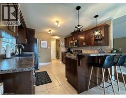 108 WILLOWDALE Crescent - 16