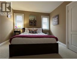 108 WILLOWDALE Crescent - 27