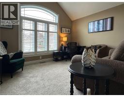 108 WILLOWDALE Crescent - 28