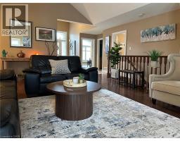 108 WILLOWDALE Crescent - 8