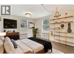 17 THE KIRKSWAY - 16