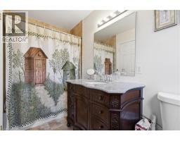 250 AINSLIE Street S UnitNo. 41 - 30