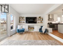 32 MARYANN PRICE Lane - 11