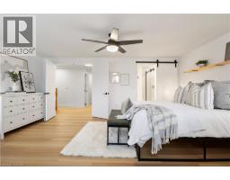 32 MARYANN PRICE Lane - 15