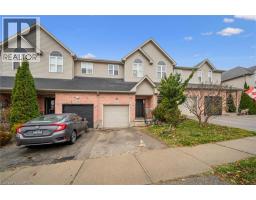 21 BROOKFIELD Crescent - 2