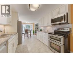 55 GRACEFIELD Crescent - 14