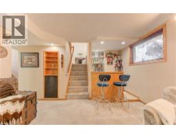 55 GRACEFIELD Crescent - 26