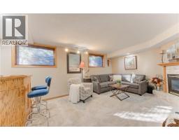 55 GRACEFIELD Crescent - 28