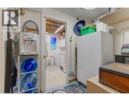 55 GRACEFIELD Crescent - 31