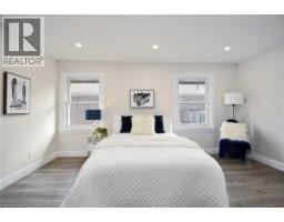 47 FOURTH Avenue - 16