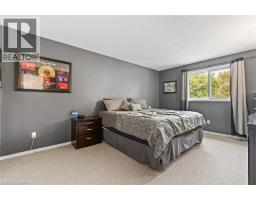 36 ANGELA Crescent - 20