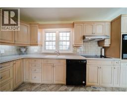 466 HILLVIEW Crescent - 12