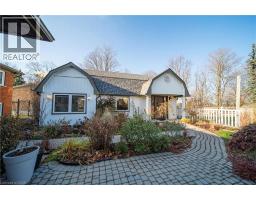 466 HILLVIEW Crescent - 30