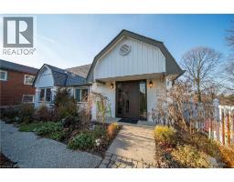 466 HILLVIEW Crescent - 31