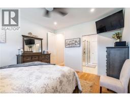 16 WHITING Drive - 26