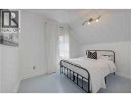 350 VICTORIA Street S - 13