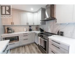 19 RUSSELL Street - 11