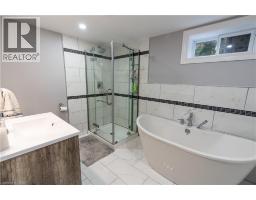 19 RUSSELL Street - 25