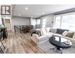 19 RUSSELL Street - 6