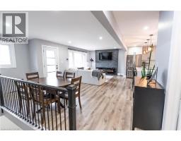 19 RUSSELL Street - 7