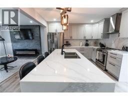 19 RUSSELL Street - 9