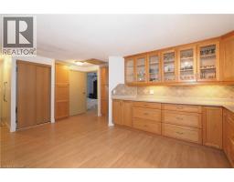 11 BROKEN OAK Crescent - 18