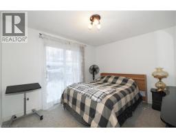 11 BROKEN OAK Crescent - 19