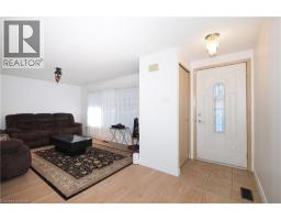 11 BROKEN OAK Crescent - 5