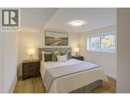 7 TRILLIUM Court - 27