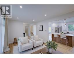 7 TRILLIUM Court - 7