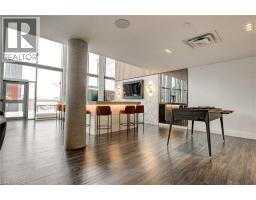 25 WELLINGTON Street A S UnitNo. 209 - 11