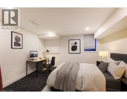 284 WESTCOURT Place - 21