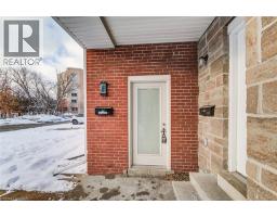 284 WESTCOURT Place - 4