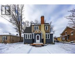 244 KENT Street S - 1