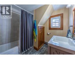 244 KENT Street S - 14