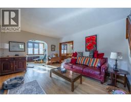 244 KENT Street S - 9