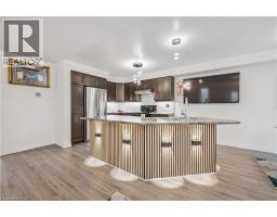 7 FOREST CREEK Drive - 12