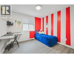 7 FOREST CREEK Drive - 18