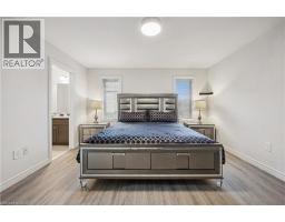 7 FOREST CREEK Drive - 23