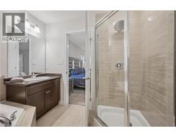 7 FOREST CREEK Drive - 26