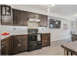 7 FOREST CREEK Drive - 9