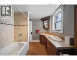 16 ONEIDA Street - 38